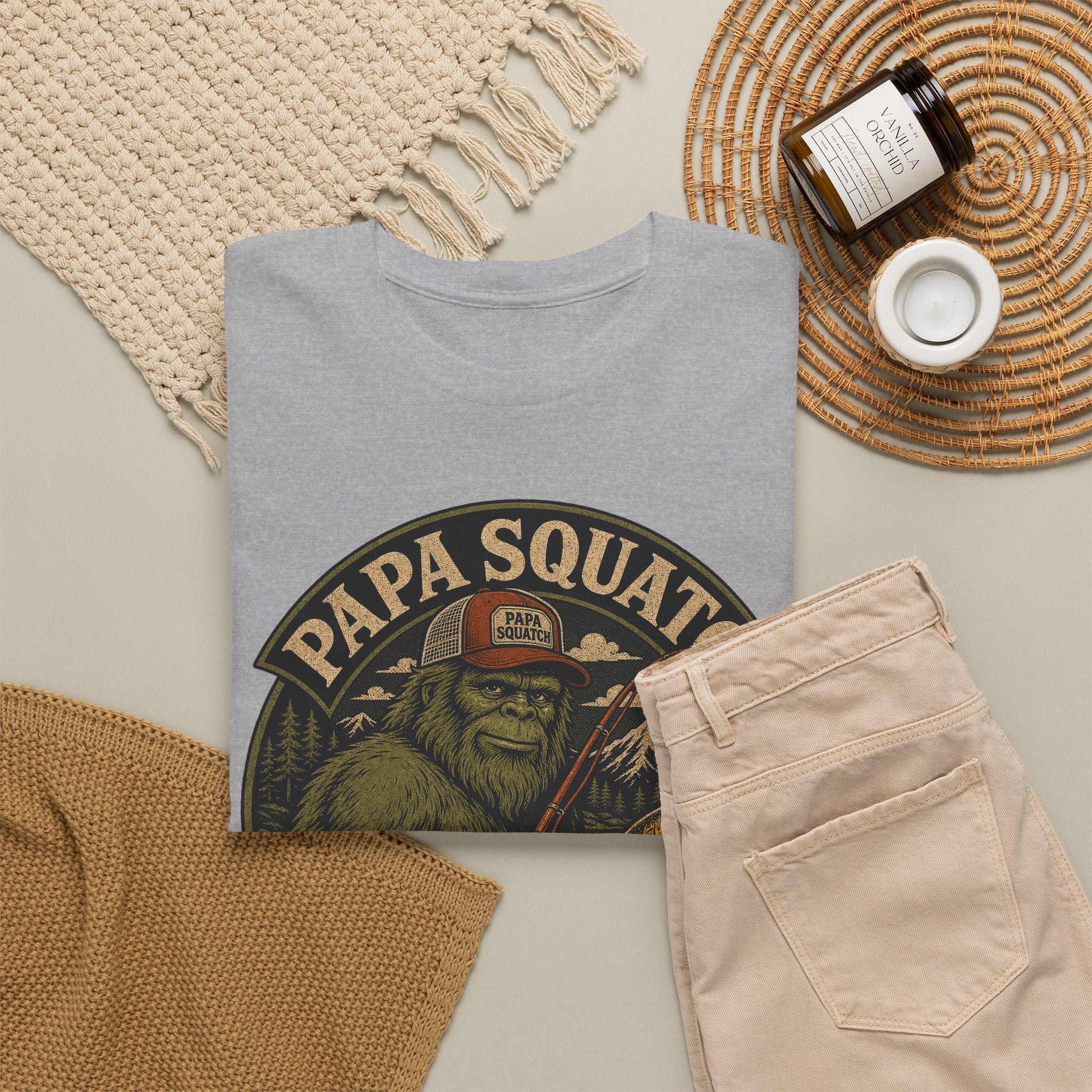 Papa Squatch Gone Fishin' T-Shirt – Funny Bigfoot Fishing Dad Tee