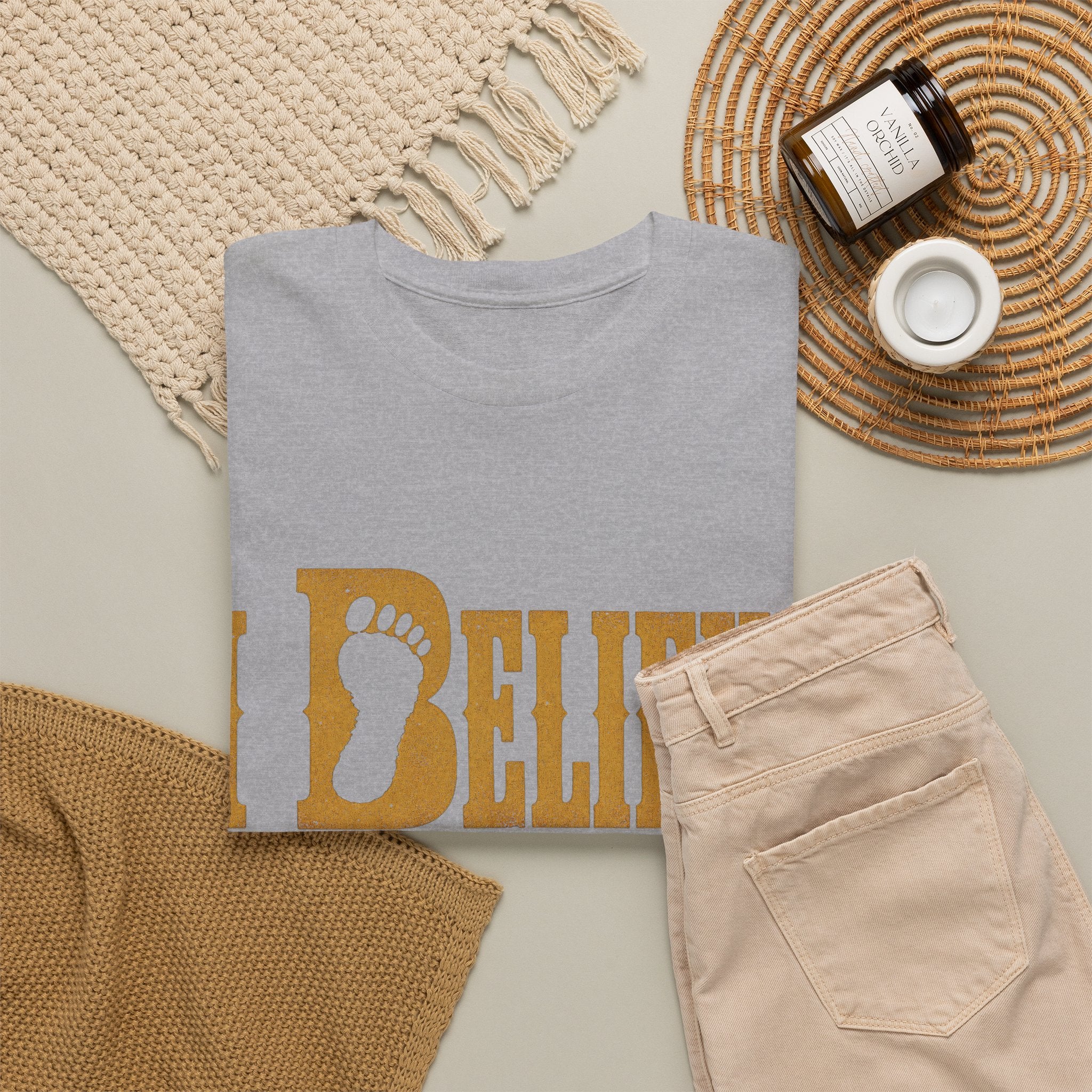 Bigfoot Footprint Typography T-Shirt – I Believe Graphic Tee