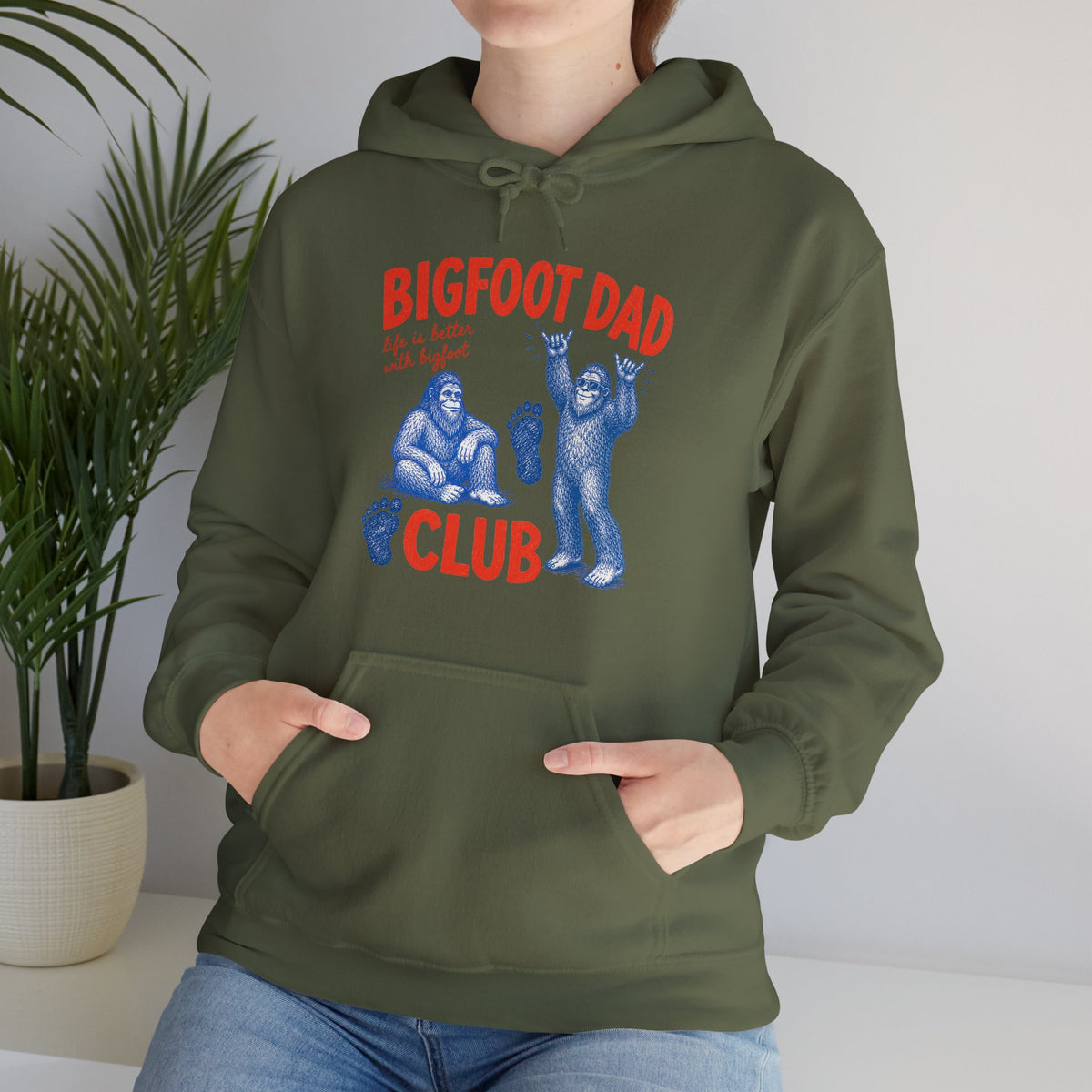 Bigfoot Dad Club Hoodie – Funny Sasquatch Dad Vintage Graphic