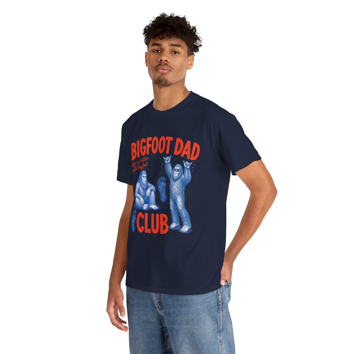 Bigfoot Dad Club T-Shirt – Funny Sasquatch Dad Vintage Graphic Tee