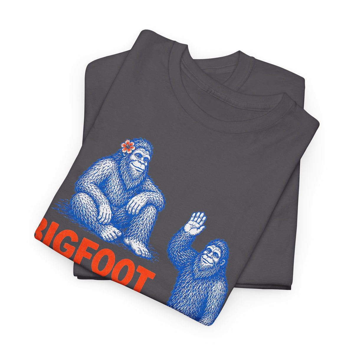 Bigfoot Mom Club T-Shirt – Funny Sasquatch Mom Vintage Graphic Tee