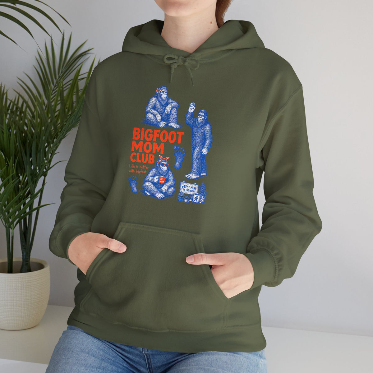 Bigfoot Mom Club Hoodie – Funny Sasquatch Mom Vintage Graphic