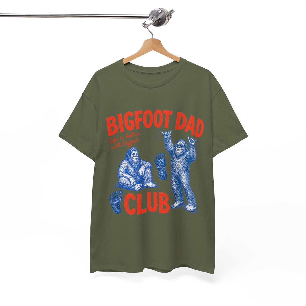 Bigfoot Dad Club T-Shirt – Funny Sasquatch Dad Vintage Graphic Tee