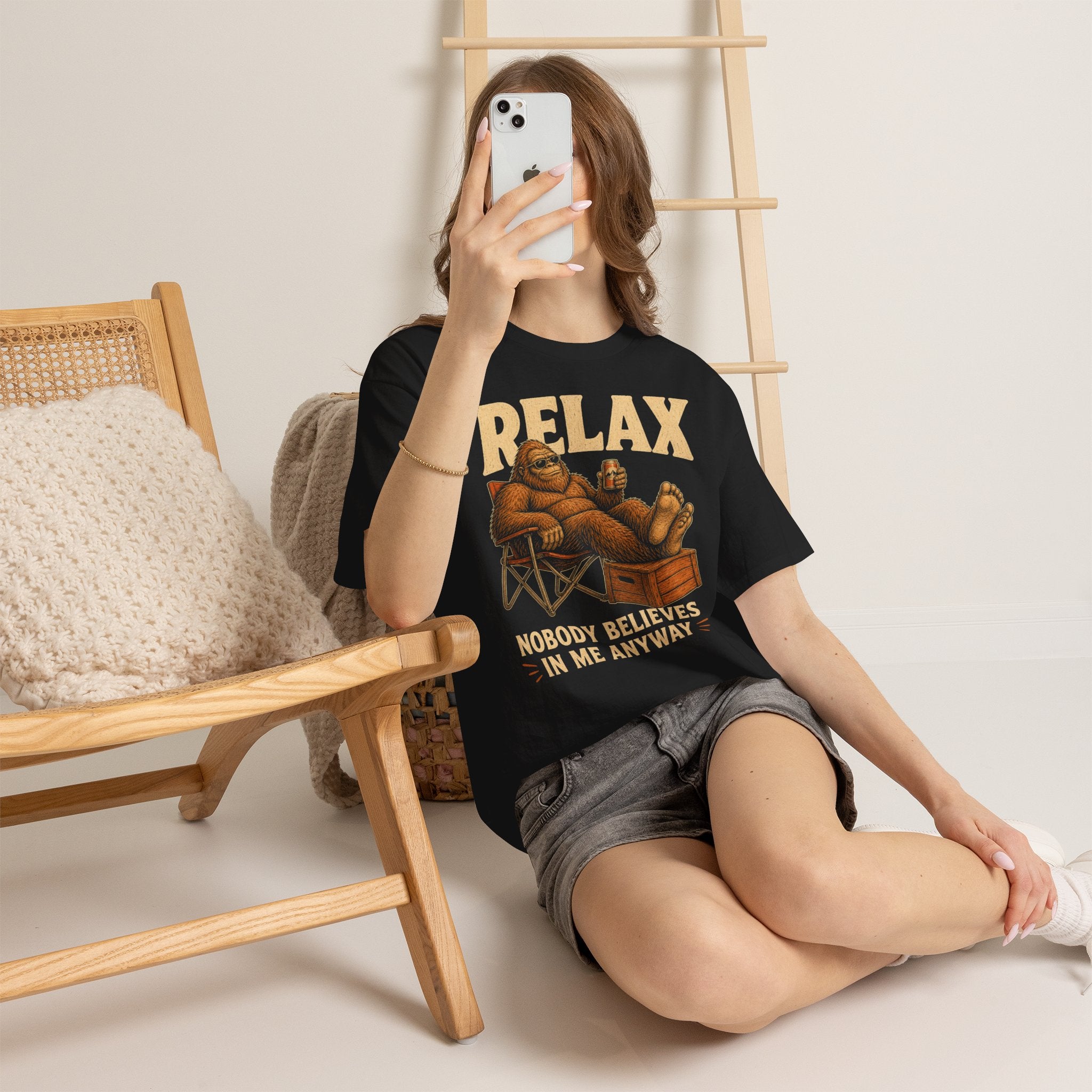 Funny Bigfoot Camp Chair T-Shirt – Relax Nobody Believes In Me Tee