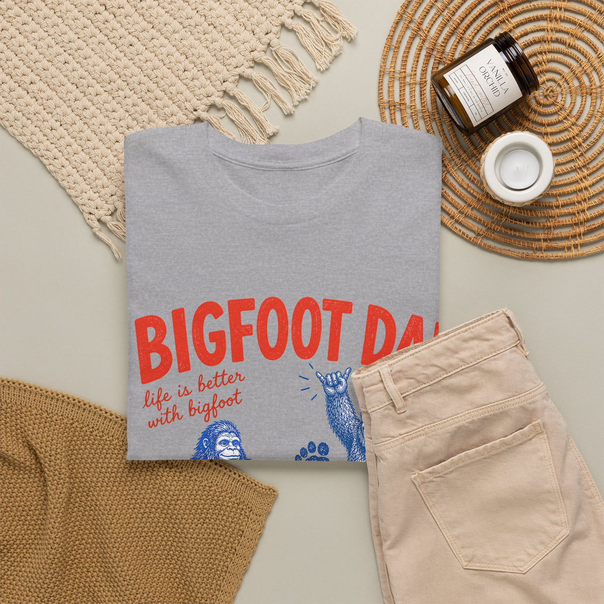Bigfoot Dad Club T-Shirt – Funny Sasquatch Dad Vintage Graphic Tee